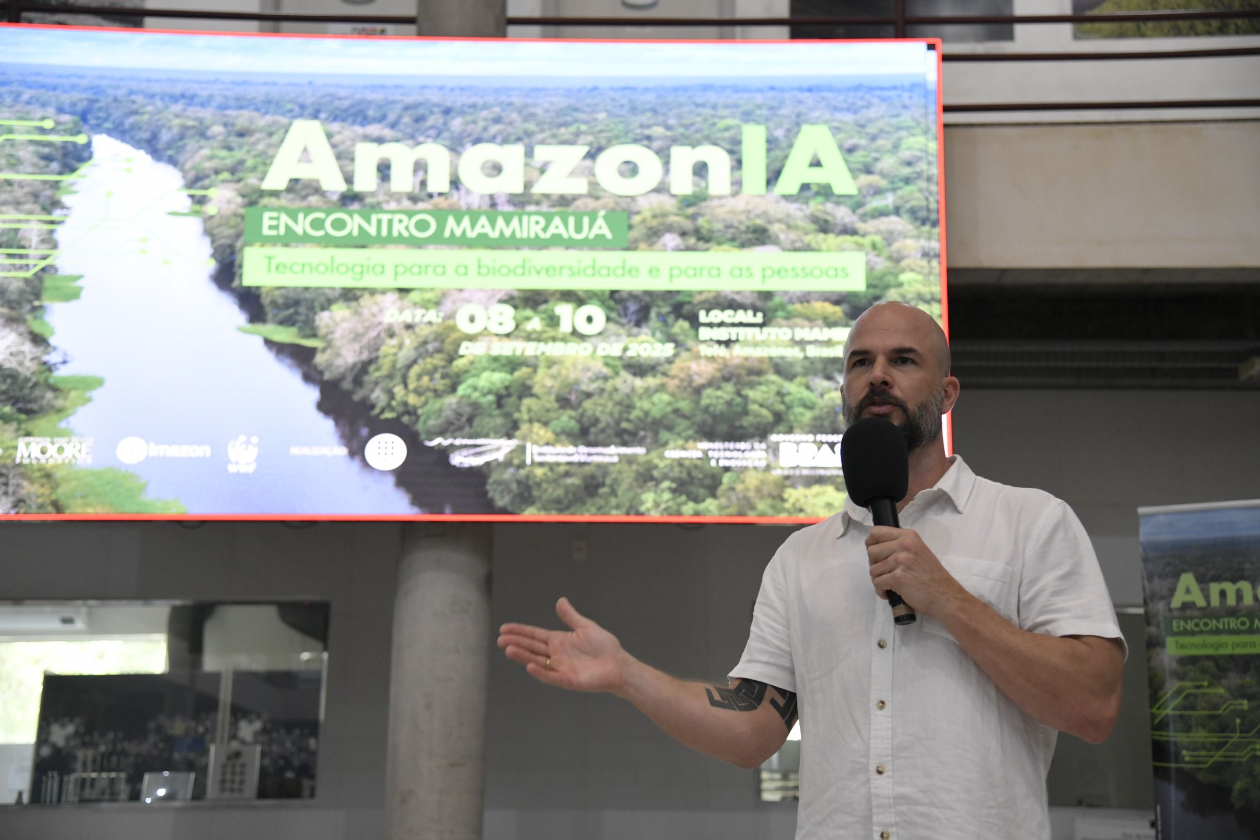 Emiliano Ramalho, diretor técnico-científico do Instituto Mamirauá - Foto Tácio Melo-Instituto Mamirauá (1) (1).jpeg